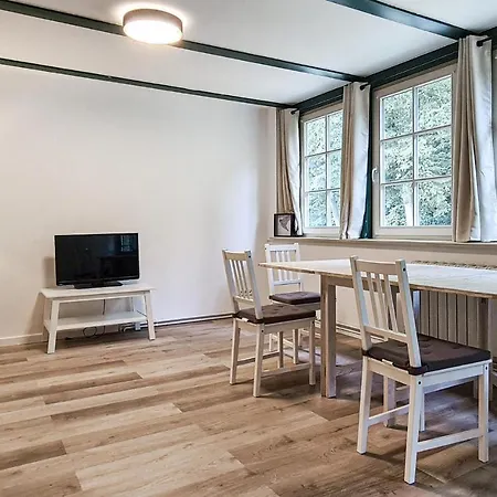 Beautiful In Ribnitz-dammgarten With Wifi And 2 Bedrooms Апартаменты *