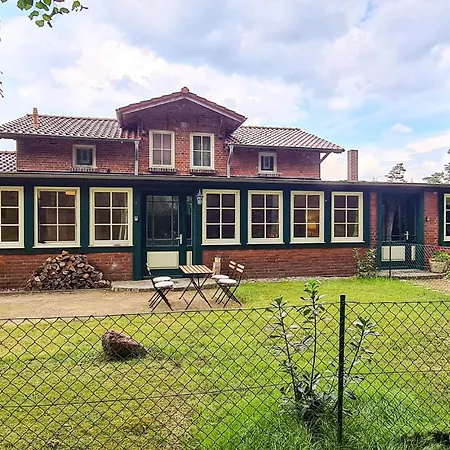 Beautiful In Ribnitz-dammgarten With Wifi And 2 Bedrooms Рибниц-Дамгартен